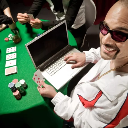 Freeroll Poker: Gioca Senza Spese e Vinci Veri Premi!